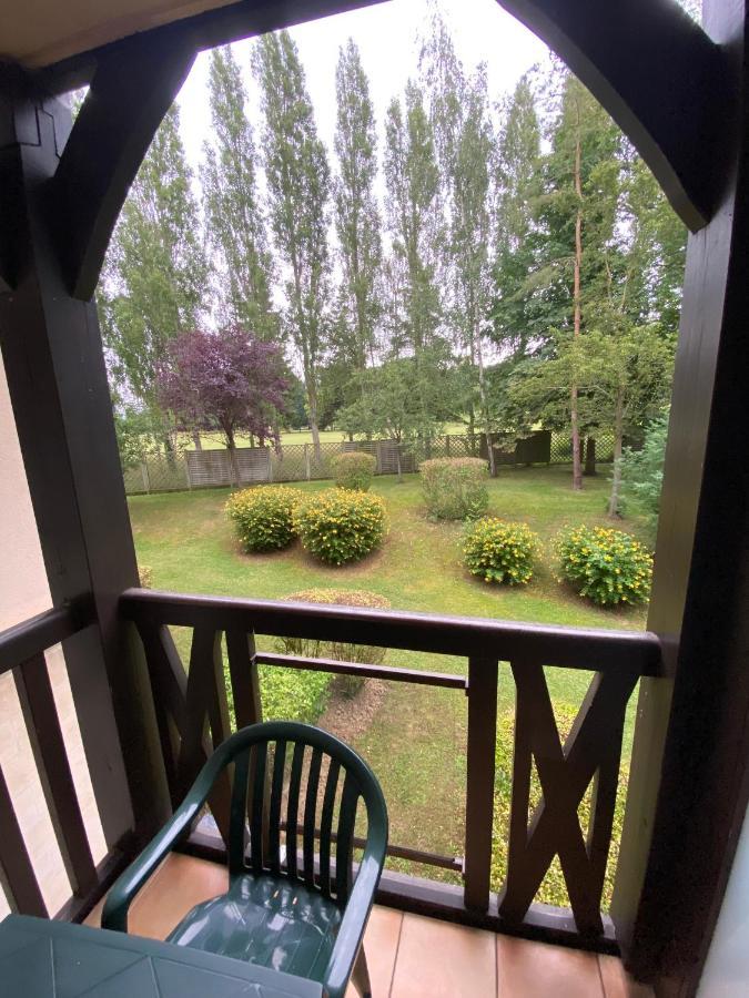Golf De Deauville , Place-Inn Eksteriør billede